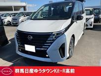 日産 セレナ 1400cc 1.4 e-POWER ハイウェイスターV 当社展示試乗車　2トーン色　寒冷地仕様