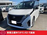 日産 セレナ 1400cc 1.4 e-POWER ハイウェイスターV 当社展示試乗車　2トーン色　寒冷地仕様