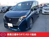 日産 セレナ 1400cc 1.4 e-POWER ハイウェイスターV 当社展示試乗車　2トーン色　寒冷地仕様