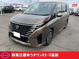 日産 セレナ 1400cc 1.4 e-4ORCE ハイウェイスターV 4WD 当社展示試乗車　単色　寒冷地仕様