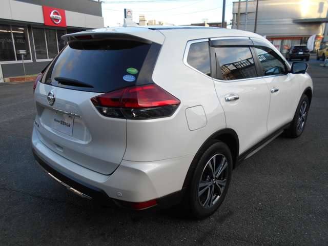 福岡日産自動車株式会社 博多カーランド 福岡県 エクストレイル 日産の在庫詳細から中古車を探す 日産公式中古車検索サイト