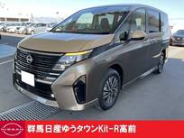 日産 セレナ 1400cc 1.4 e-4ORCE ハイウェイスターV 4WD 当社展示試乗車　2トーン色　寒冷地仕様