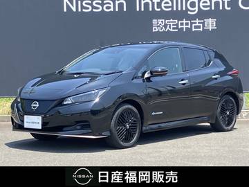 X Vセレクション 90周年記念車 純正ナビゲーション　全方位カメラ