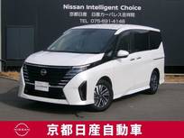 日産 セレナ 1400cc 1.4 e-POWER ハイウェイスターV プロパイロット　後席モニター