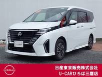 日産 セレナ 1400cc 1.4 e-POWER ハイウェイスターV グリルイルミネーション　プロパイ