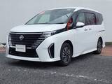 日産 セレナ 1400cc 1.4 e-POWER ハイウェイスターV グリルイルミネーション　プロパイ
