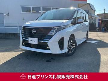 セレナ 1.4 e-4ORCE ハイウェイスターV 4WD 日産メーカーオプション12・3インチワイド