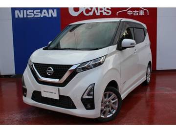 660 ハイウェイスターX 4WD 大型ナビ　アラモニ　前後ドラレコ　ETC