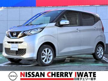 660 X 4WD 日産純正ナビ　アラウンドビューモニター