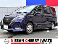 日産 セレナ 2000cc 2.0 ハイウェイスター V 4WD カロッツェリアナビ