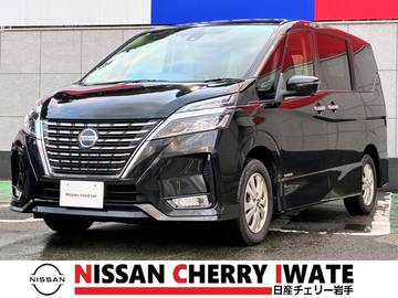 2.0 ハイウェイスター 4WD 純正ナビ　フルセグ