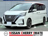 日産 セレナ 2000cc 2.0 ハイウェイスター V 4WD 後期型　防水シート　純正10インチナビ