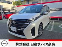 日産 セレナ 1400cc 1.4 e-POWER ハイウェイスターV 大画面メーカーナビ　アラモニ