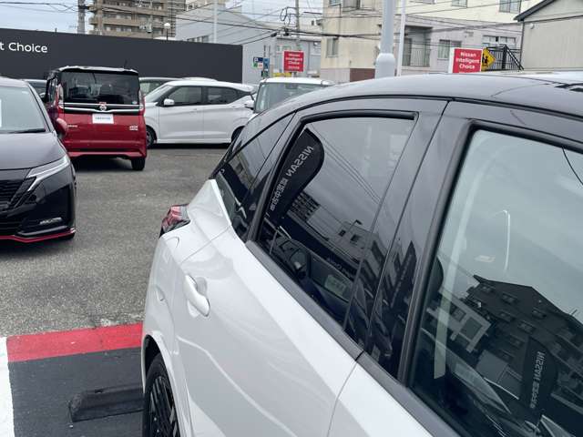複数画像60