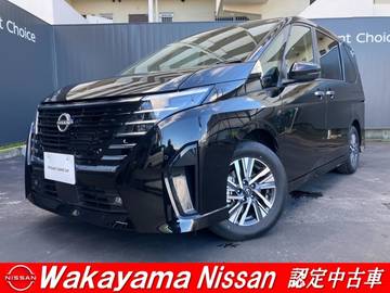 セレナ 2.0 ハイウェイスターV ナビゲーション　アラウンドビュー