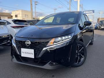 1.2 X ワンオーナー　寒冷地仕様　全周囲カメラ