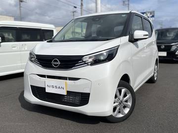 660 X 4WD ワンオーナー　4WD　全周囲カメラ