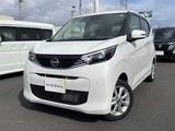 日産 デイズ 660cc 660 X 4WD ワンオーナー　4WD　全周囲カメラ