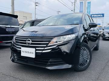 1.2 X 自社社用車　プロパイロット　全周囲カメラ