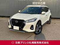 日産 キックス 1200cc 1.2 X FOUR ツートーン インテリアエディション(e-POWER) 4WD 社有車UP　9インチナビ　夏冬タイヤ