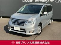 日産 セレナ 2000cc 2.0 ハイウェイスター Vセレクション+SafetyII 4WD 日産純正ナビ　アラウンドビューモニター