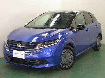 1.2 X エマージェンシーブレーキ・全周囲カメラ付