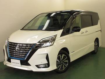 1.2 e-POWER ハイウェイスター V エマージェンシーブレーキ・全周囲カメラ付