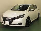 日産 リーフ X エマージェンシーブレーキ・全周囲カメラ付