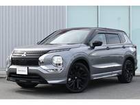 三菱 アウトランダー 2400cc PHEV 2.4 ブラック エディション 4WD 7人乗り　純9ナビ　TV　マイパイロット
