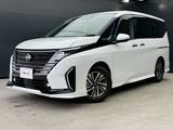 日産 セレナ 1400cc 1.4 e-POWER ハイウェイスターV 12.3ナビ　後席M　アラモニ