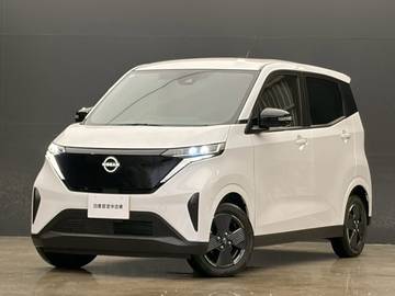 X NC9インチナビ　アラウンドビューモニター