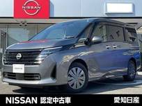 日産 セレナ 1400cc 1.4 e-POWER XV 防水シート　9型ナビ　後席モニター