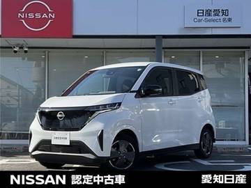 X 9型ディスプレイオーディオ　全方位カメラ