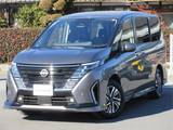 日産 セレナ 1400cc 1.4 e-4ORCE ハイウェイスターV 4WD 当店管理使用車UP　後席モニタ-　禁煙車