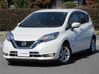 日産 ノート 1200cc 1.2 e-POWER メダリスト ワンオ-ナ-車　走行距離無制限保証　AVM