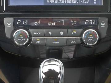 複数画像32