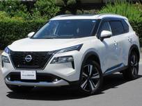 日産 エクストレイル 1500cc 1.5 G e-4ORCE 4WD ワンオ-ナ-車　電動サンル-フ　BOSE