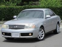 日産 グロリア 3000cc 3.0 300アルティマ-Zグランツーリスモ 3.0L V6 DOHCターボエンジン搭載