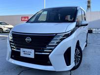 日産 セレナ 1400cc 1.4 e-4ORCE ハイウェイスターV 4WD 防水シート・メーカーナビ・アラウンドビュ