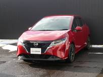 日産 ノート 1200cc 1.2 X FOUR 4WD 純正ナビ/アラウンドビューモニター