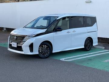 1.4 e-POWER ハイウェイスターV 90周年記念車 当社試乗車UP プロパイロットメーカーナビ