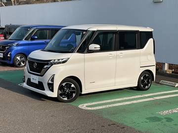 660 ハイウェイスターX 衝突軽減 ワイドナビ 360°モニター アルミ