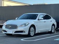 日産 シーマハイブリッド 3500cc 3.5 全周囲カメラ　アルミ　ETC　ドラレコ