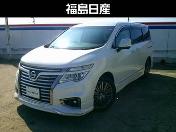 2.5 250ハイウェイスターS アーバンクロム 4WD ナビゲーション　後席モニター
