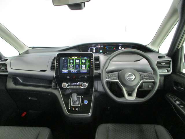 琉球日産自動車株式会社 名護店 沖縄県 セレナ 日産の在庫詳細から中古車を探す 日産公式中古車検索サイト