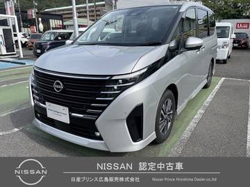 2.0 ハイウェイスターV 弊社試乗車　メーカーナビ　プロパイロット