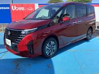 日産 セレナ 1400cc 1.4 e-4ORCE ハイウェイスターV 4WD