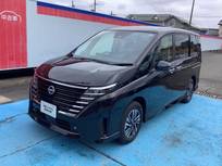 日産 セレナ 1400cc 1.4 e-4ORCE ハイウェイスターV 4WD