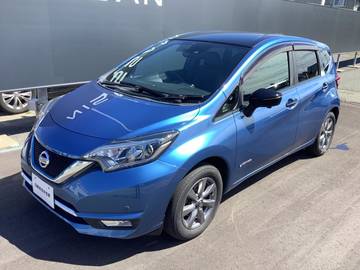 1.2 e-POWER メダリスト FOUR ブラックアロー 4WD 日産ワイド保証1年保証付