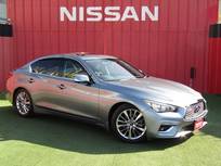 日産 スカイライン 3500cc 3.5 350GT ハイブリッド タイプP 中期型　サンルーフ　全周囲カメラ